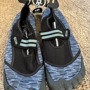 Rockin Aqua Foot Men's Water Shoes NWT Size 10